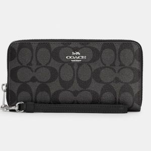Coach Large Zip Around Wallet - Black Signature
